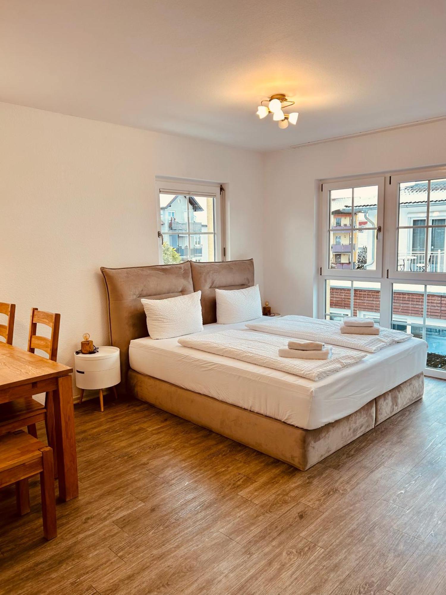 Apartments Maxim روست المظهر الخارجي الصورة