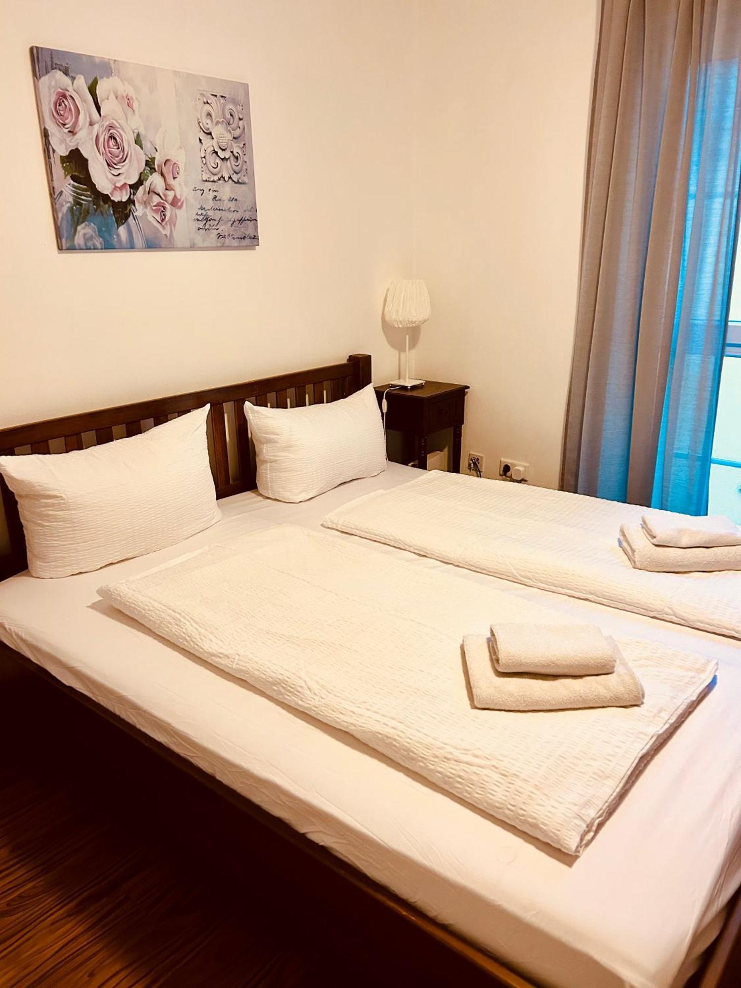 Apartments Maxim روست المظهر الخارجي الصورة