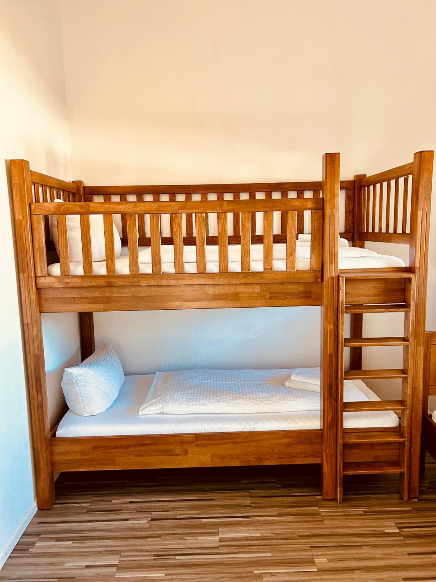 Apartments Maxim روست المظهر الخارجي الصورة