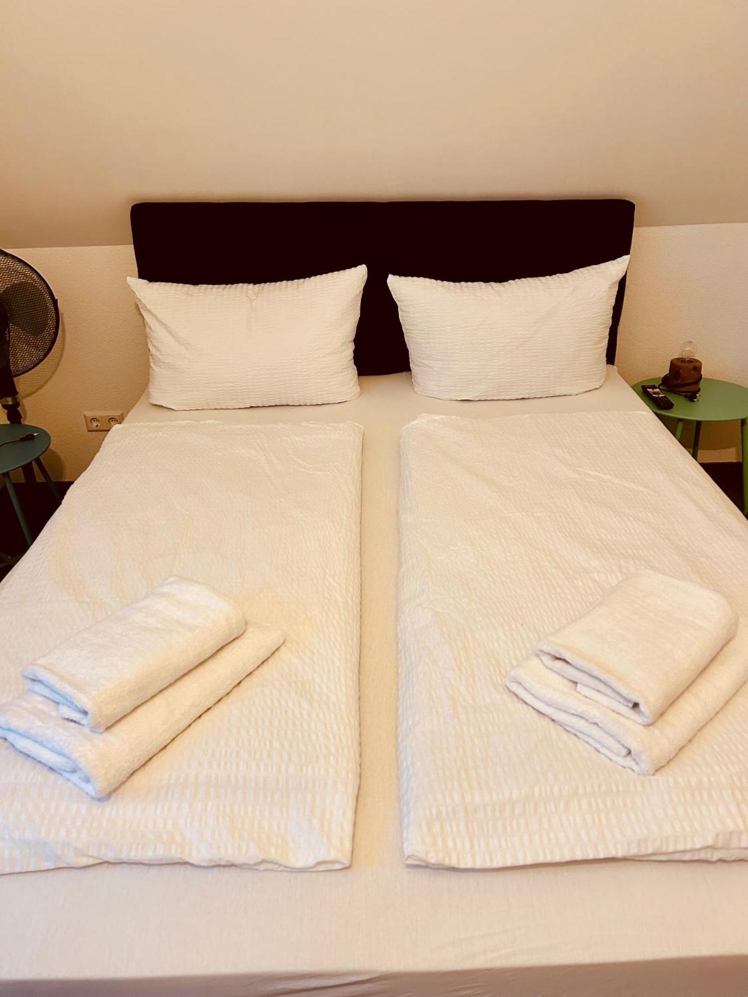 Apartments Maxim روست المظهر الخارجي الصورة